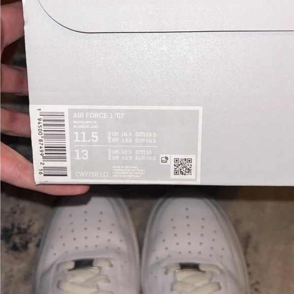 White Nike Air Force 1’s - Picture 5 of 5